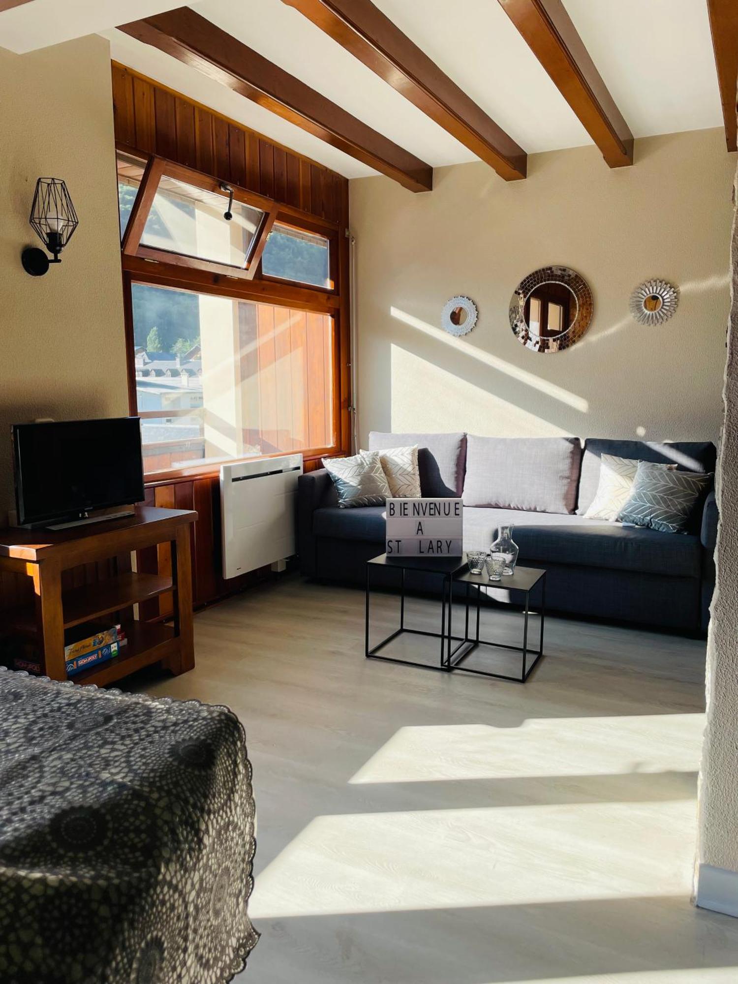 Appartement 58 M2 Avec Piscine Interieure Vue Montagne Centre Village , Parking Prive Saint-Lary-Soulan Exteriér fotografie